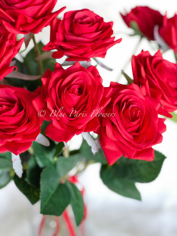 Red Real Touch Roses Arrangement, Artificial Faux Centerpiece, Silk Flowers in Glass Vase for Home Decor, Mother’s Day Gift