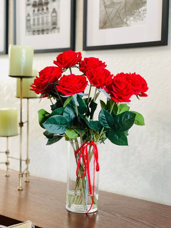 Red Real Touch Roses Arrangement, Artificial Faux Centerpiece, Silk Flowers in Glass Vase for Home Decor, Mother’s Day Gift