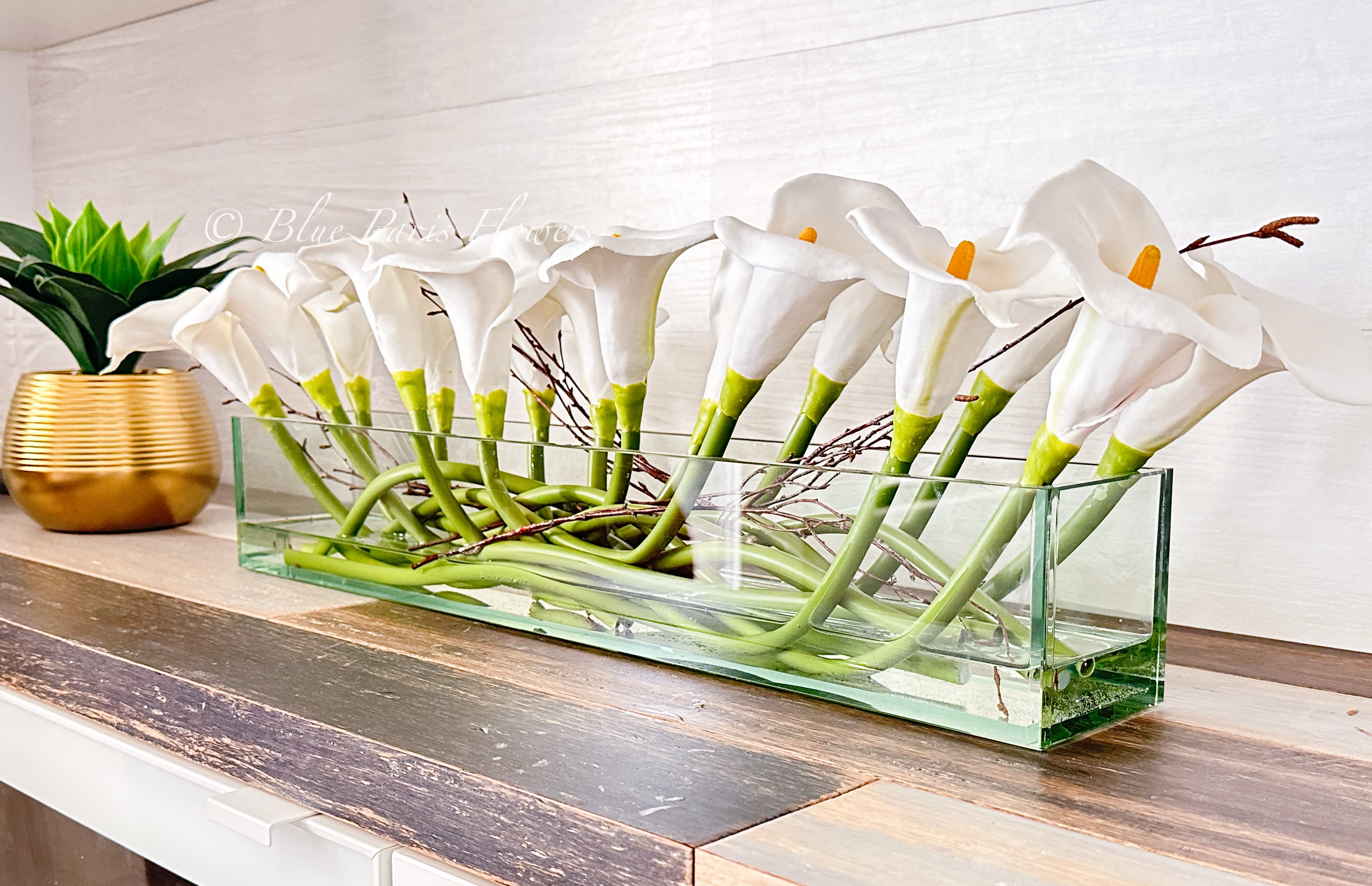 calla lily flower designs Modern Long White REAL TOUCH Calla Lily Arrangement Artificial Faux Centerpiece Floral Flower Table Decor Silk Flowers Glass Vase French 12"