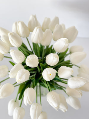 White Tulips 30 Floral | Modern Arrangement | Real Touch | Artificial Faux Forever Fake Flowers in Glass Vase for Home Decor Blue Paris