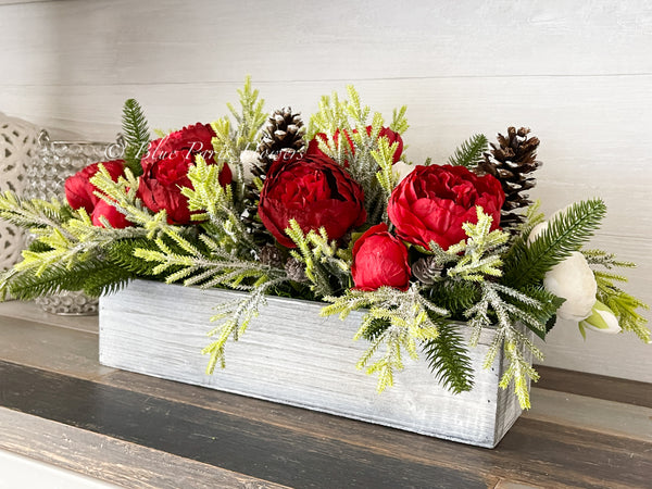 Rose Flower Arrangement, Holiday Floral Bouquet, Winter Flower Centerpiece,  Christmas Decoration, Table Centerpiece, Hydrangea Floral, Gift 